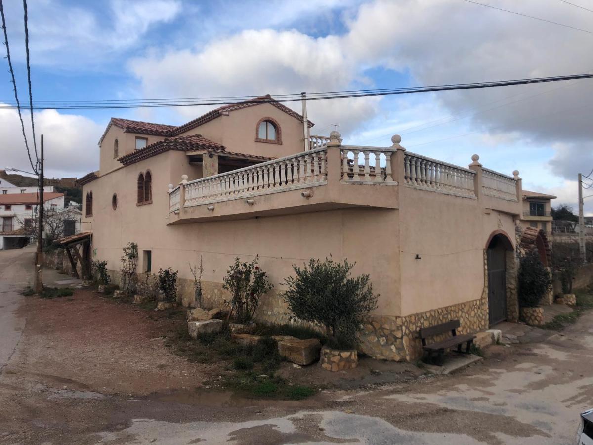 Oliete Casa Rural El Huerto Del Trucho المظهر الخارجي الصورة