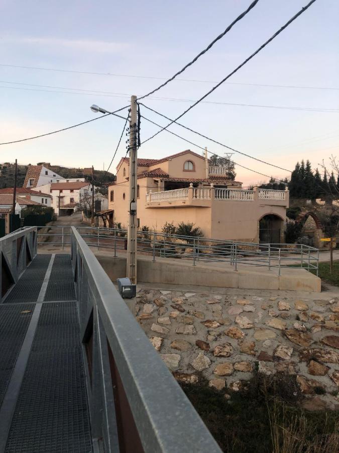 Oliete Casa Rural El Huerto Del Trucho المظهر الخارجي الصورة